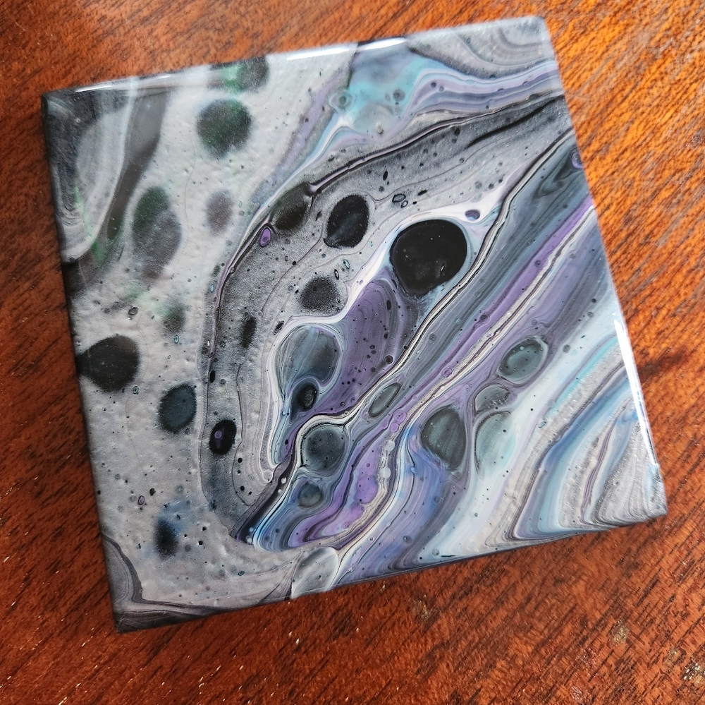 Abstract Fluid Art Coaster with Swirling Patterns